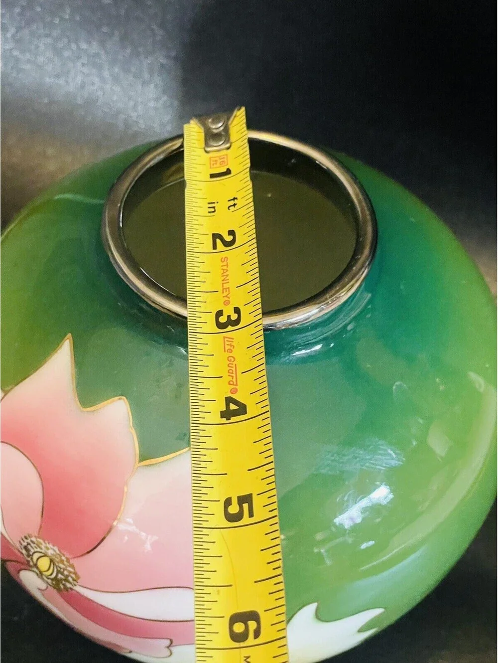 FUJICLOS Japanese Round Flower Vase Elegant Green Round 7” Floral Painted Vase